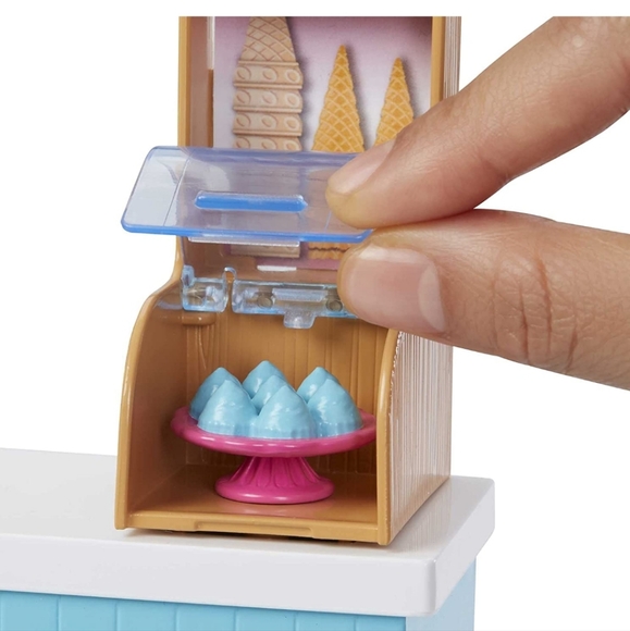 Barbie Ice Cream Cafe Playset with Barbie and Chelsea Dolls Brand New! - Picture 4 of 8